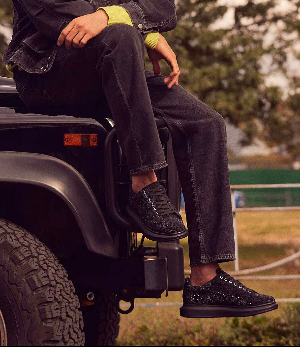 Steve Madden Men's Icebox Black Rhinestones