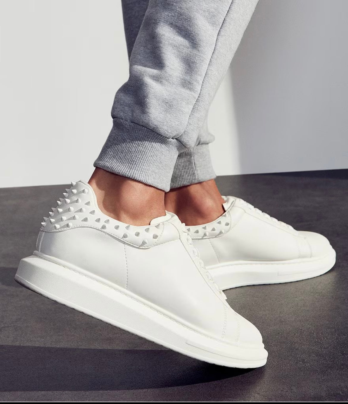 STEVE MADDEN FROSTING SNEAKERS