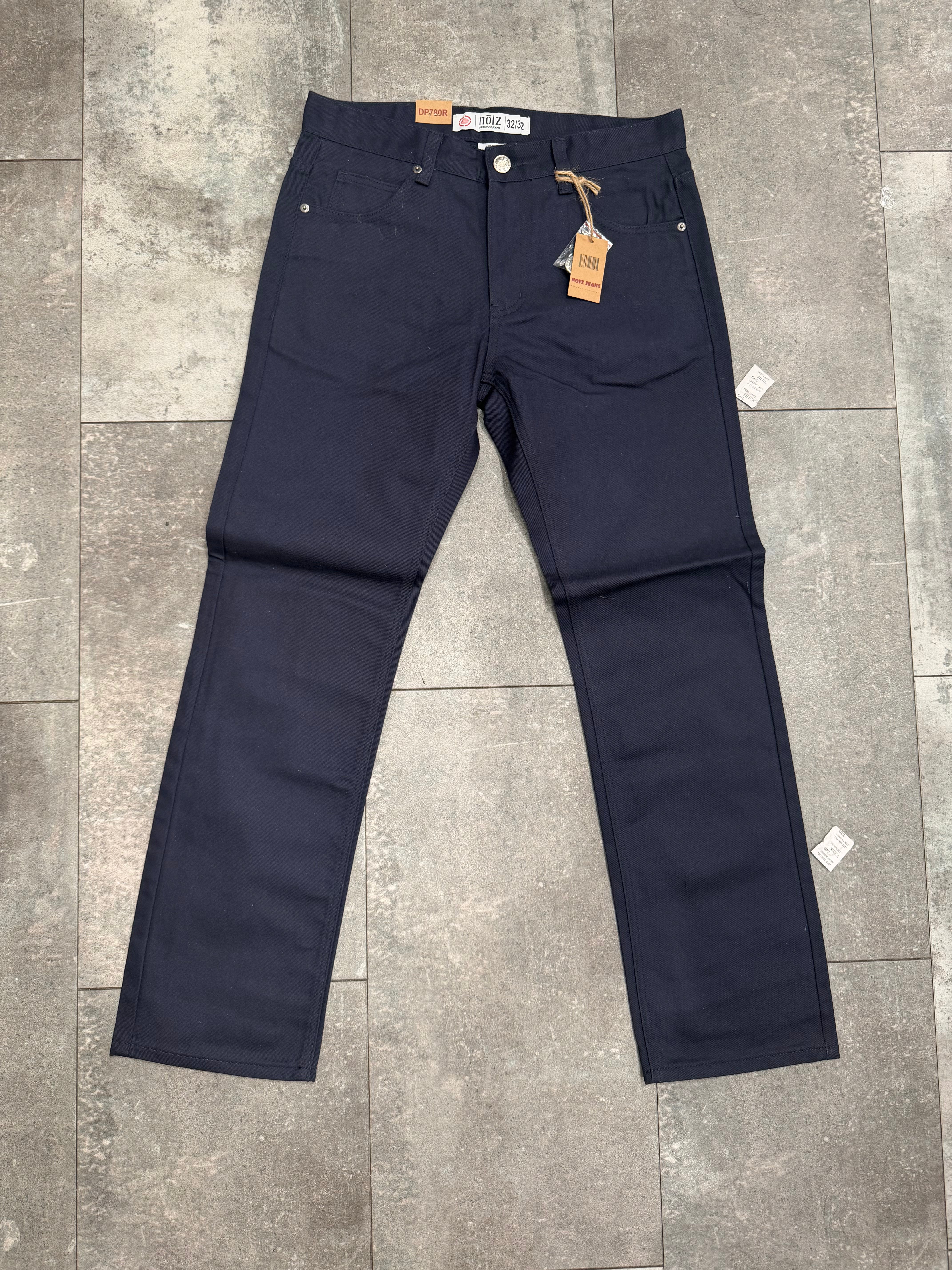 Noiz Regular Fit Jeans
