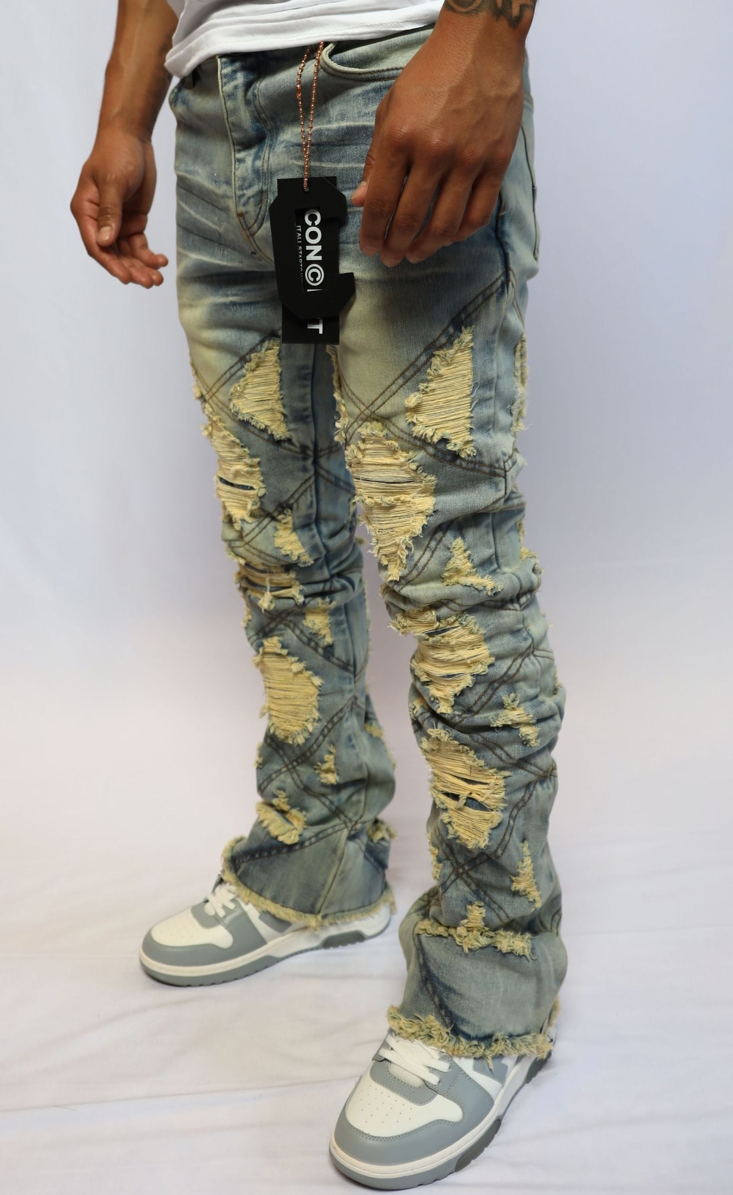 Distressed Jeans by CONCEPT JEANS