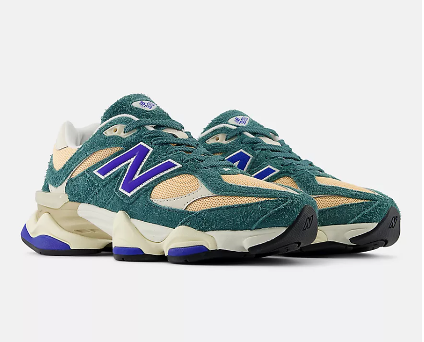 NEW BALANCE 9060 in Green and Peach