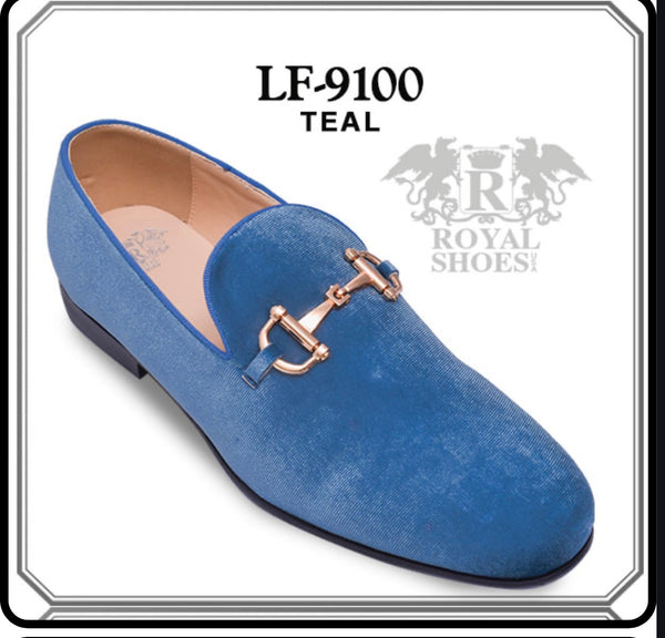 Smoker shoes with gold buckle  by Royal shoes