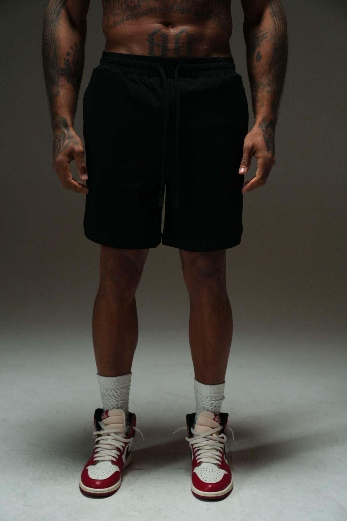 INTENTION RELAXED SHORT - BLACK