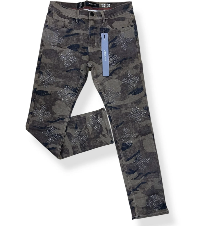 ARKETYPE Rhinestone Slim Straight-Fit Stretch Jeans P553