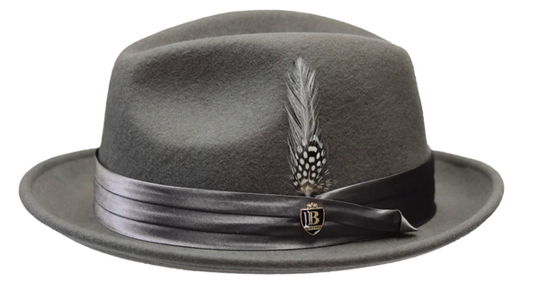 Giovani Collection by Bruno Capelo